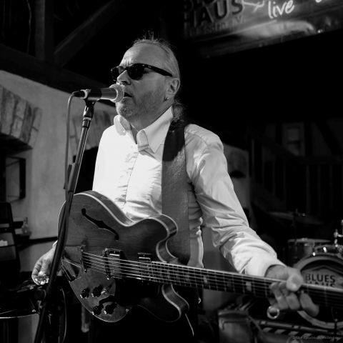 „The Blues Roll On“ — Reisen in das Herz des Blues